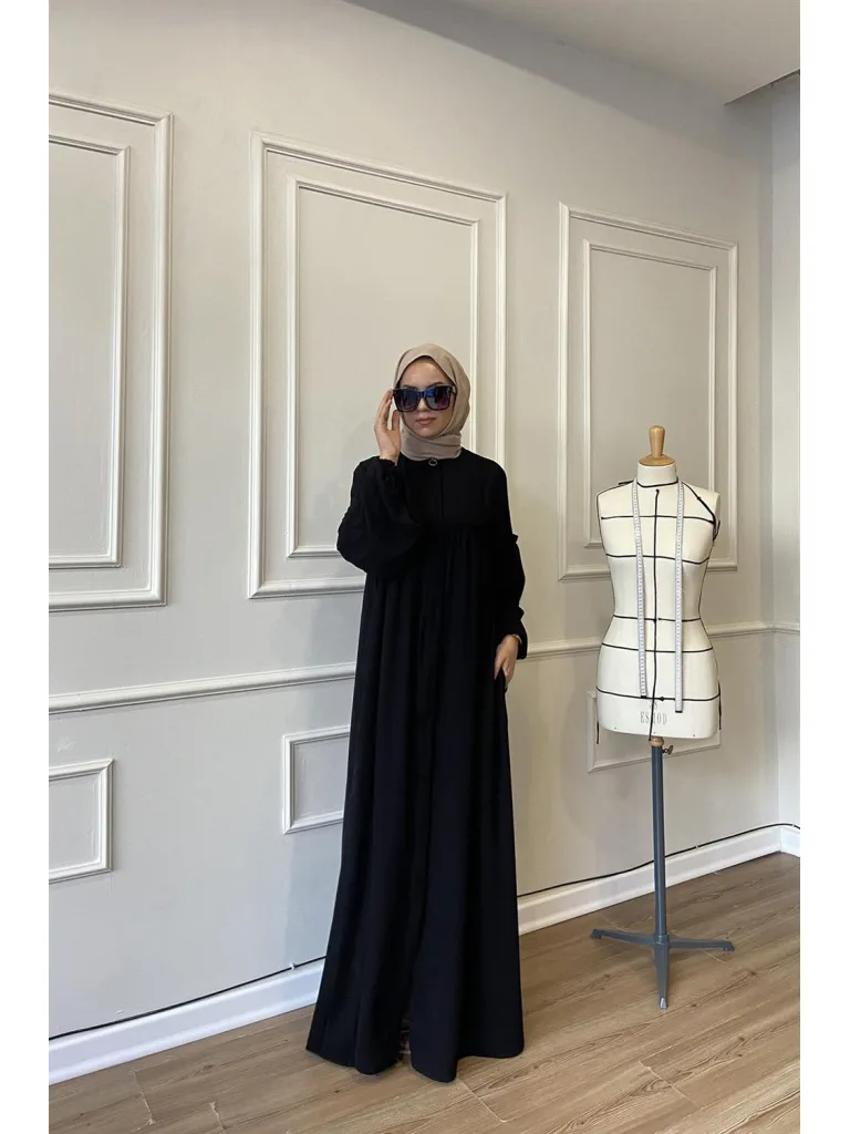 Hüma Ferace - Siyah