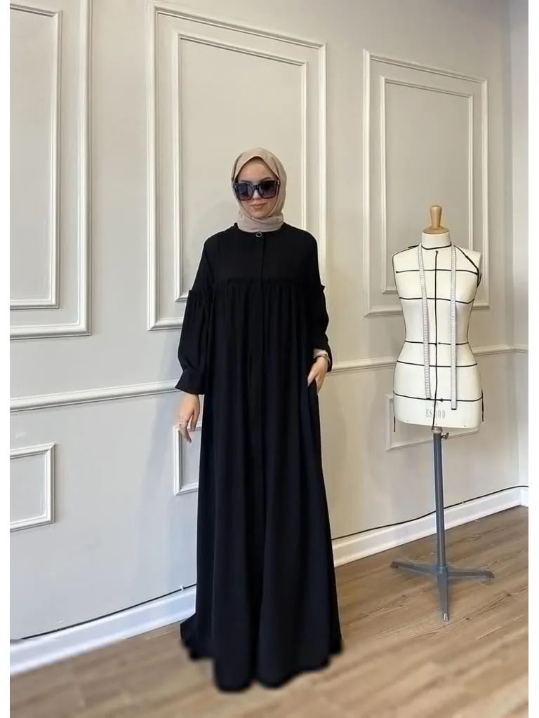 Hüma Ferace - Siyah